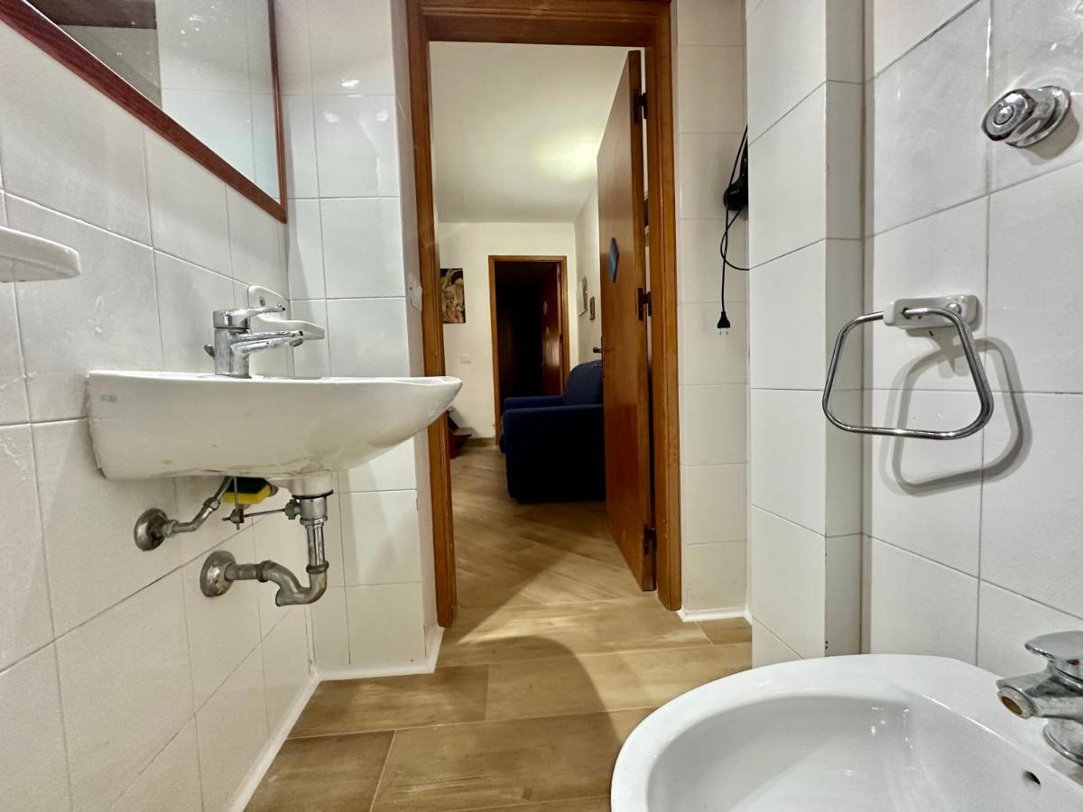 Veterani 63 Apartment 切法卢 外观 照片